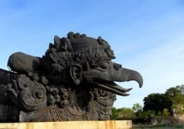 Hewan Mitos di Indonesia