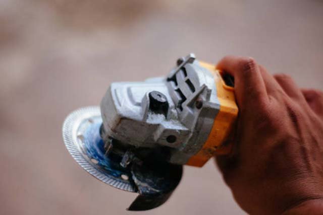 Mesin Gerinda Tangan