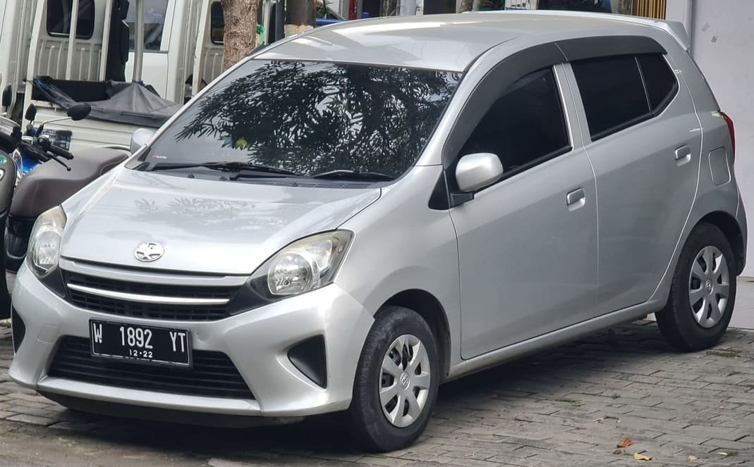 Mobil Bekas Irit di Bawah Rp100 Toyota Agya